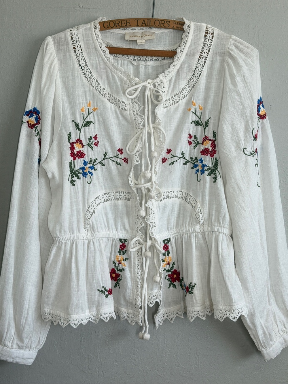 Jennifer & Grace Embroidered Coquette Boho Lace Peasant Top⁠